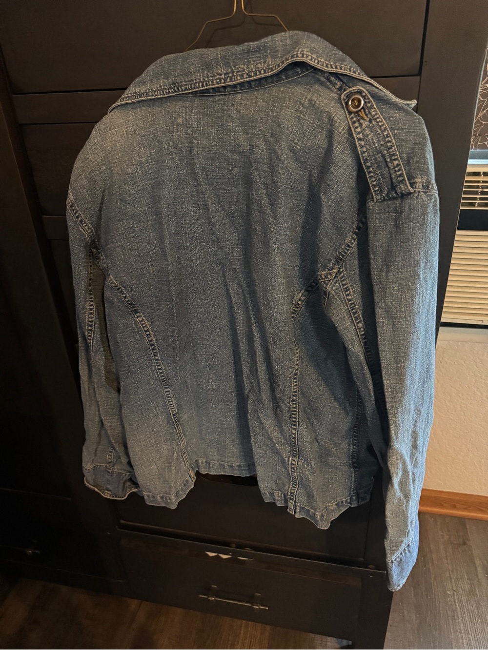 Liz Claiborne Light Blue Denim Jacket for Women - Picture 4 of 4